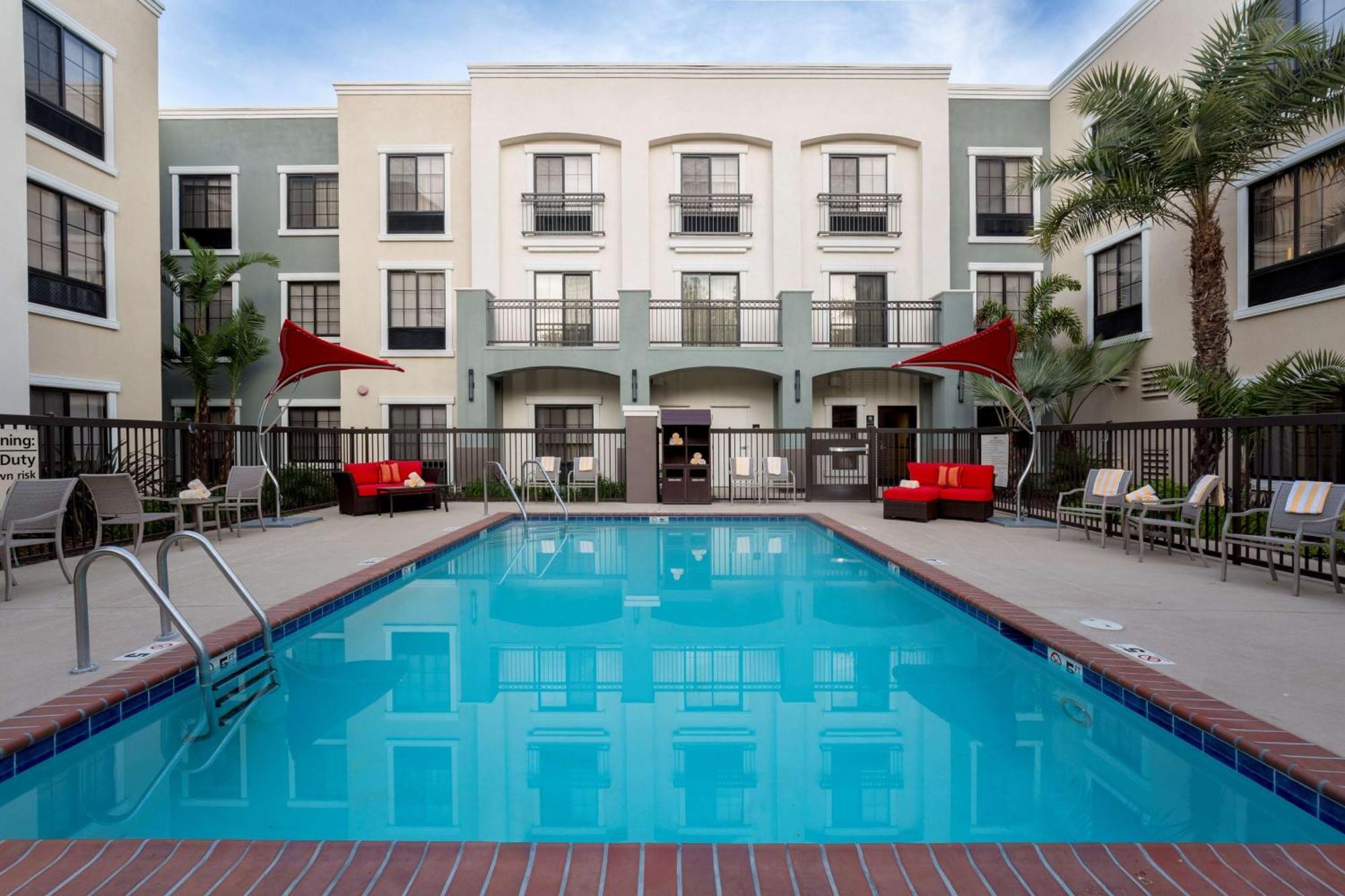 Hampton Santa Barbara/goleta Hotel 3*